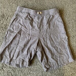 Class Club Light Gray Linen Shorts